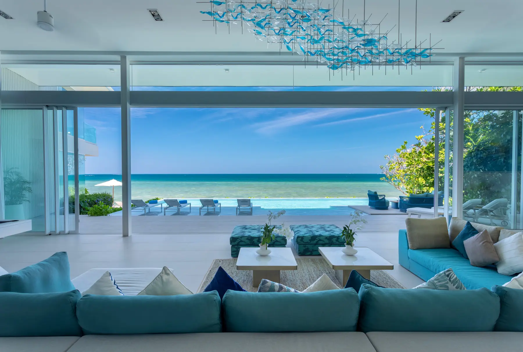 Phuket Romance - Villa ANDA Phuket - Living Dining Area 3